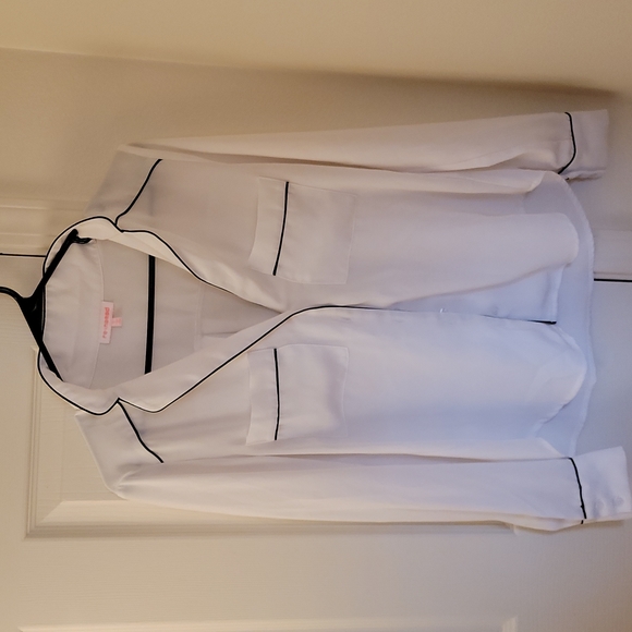 Blouse - Picture 1 of 7